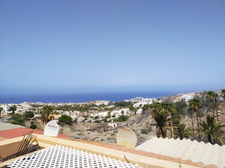 Large studio, San Eugenio Alto Costa Adeje Tenerife Rentals Long